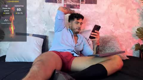 Snapshot of nate_franco chatting on September 19, 2025, 4:14 am Nate Franco online show from September 19, 2025, 4:14 am