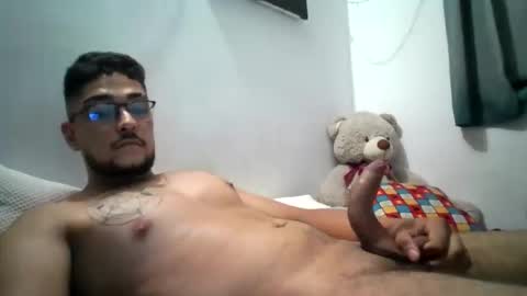 Snapshot of nate_torres chatting on May 22, 2026, 11:21 pm Nate torres online show from May 22, 2026, 11:21 pm