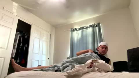 Snapshot of natetheexplorer chatting on July 29, 2026, 1:37 am natetheexplorer online show from July 29, 2026, 1:37 am
