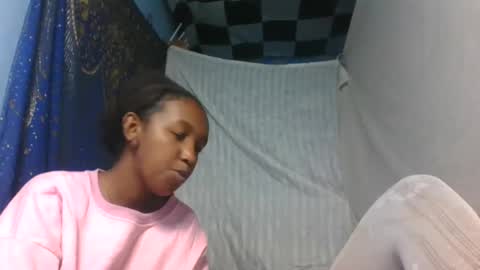 Snapshot of nathalia069 chatting on June 17, 2026, 1:34 pm nathalia069 online show from June 17, 2026, 1:34 pm