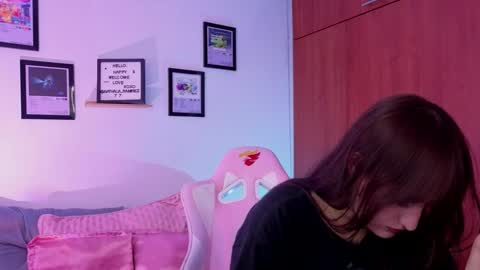 Nathalia Ramirez online show from March 19, 2026, 4:38 am