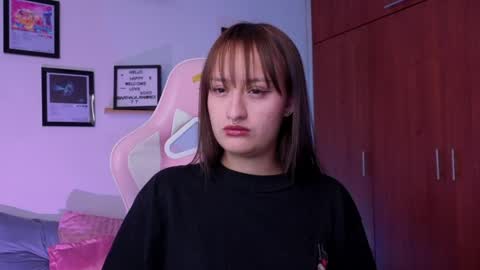Snapshot of nathalia_ramirez_ chatting on May 9, 2026, 3:23 am Nathalia Ramirez online show from May 9, 2026, 3:23 am