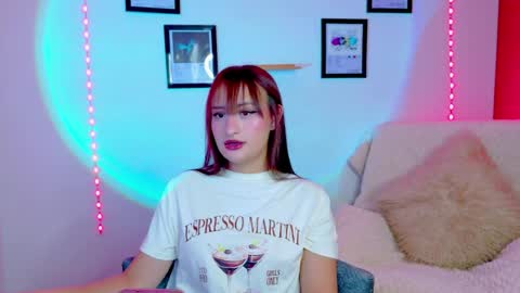 Snapshot of nathalia_ramirez_ chatting on June 4, 2026, 12:38 am Nathalia Ramirez online show from June 4, 2026, 12:38 am