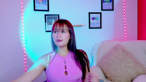 Snapshot of nathalia_ramirez_ chatting on June 4, 2026, 11:22 pm Nathalia Ramirez online show from June 4, 2026, 11:22 pm