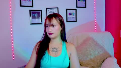Snapshot of nathalia_ramirez_ chatting on June 13, 2026, 1:25 am Nathalia Ramirez online show from June 13, 2026, 1:25 am
