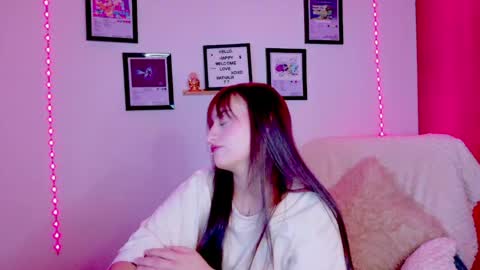 Snapshot of nathalia_ramirez_ chatting on August 1, 2026, 2:00 am Nathalia Ramirez online show from August 1, 2026, 2:00 am