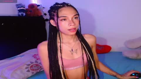 Snapshot of nathaliapaz_ chatting on May 16, 2026, 12:04 pm naty online show from May 16, 2026, 12:04 pm