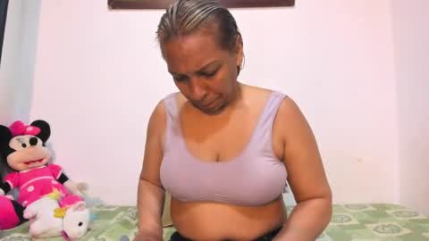Snapshot of nathaliasmiith chatting on June 1, 2026, 4:14 am Nathalia online show from June 1, 2026, 4:14 am