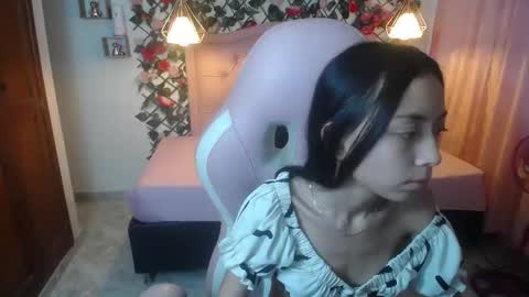 nathaliasweet_1_ online show from January 17, 2025, 5:51 pm