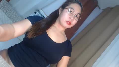Queen Marga online show from May 9, 2026, 4:50 am