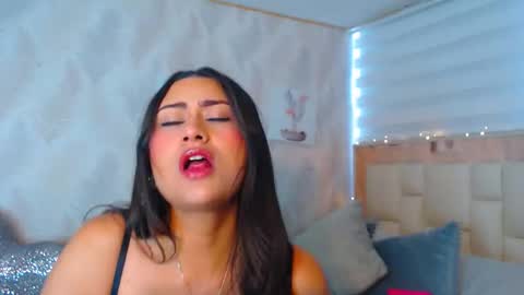 Snapshot of nathalierose_1 chatting on March 1, 2026, 1:24 pm Nathalie Rose online show from March 1, 2026, 1:24 pm