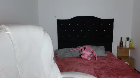 Snapshot of nathaly_blue chatting on February 27, 2025, 7:26 pm nathaly_blue online show from February 27, 2025, 7:26 pm