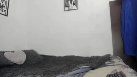 Snapshot of nathaly_love96 chatting on November 21, 2025, 7:23 pm Nathaly online show from November 21, 2025, 7:23 pm