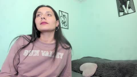 Nathaly online show from December 13, 2025, 10:04 pm