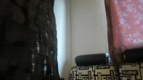 Nathaly online show from May 1, 2026, 11:48 am