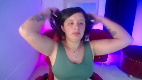 Snapshot of nathaly_low chatting on July 8, 2026, 12:09 pm nathaly low online show from July 8, 2026, 12:09 pm