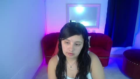 Snapshot of nathaly_low chatting on July 9, 2026, 12:31 pm nathaly low online show from July 9, 2026, 12:31 pm