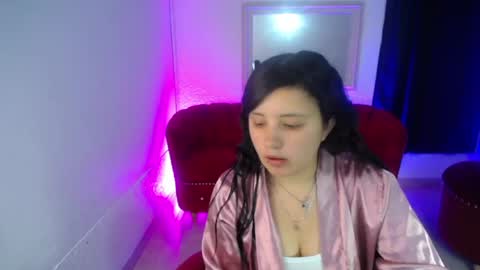 Snapshot of nathaly_low chatting on July 23, 2026, 12:14 pm nathaly low online show from July 23, 2026, 12:14 pm