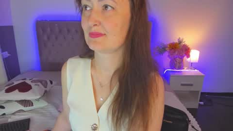 Snapshot of nathalystars chatting on June 8, 2026, 12:38 pm NathalyStars online show from June 8, 2026, 12:38 pm