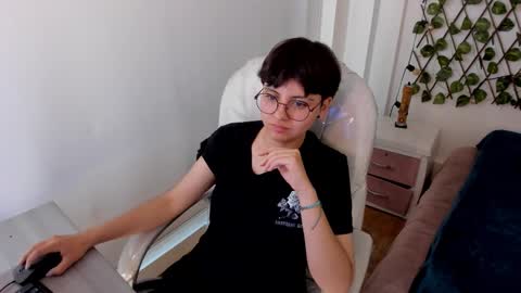 Snapshot of nathalyy_ds chatting on November 5, 2025, 9:26 pm nathalyy_ds online show from November 5, 2025, 9:26 pm