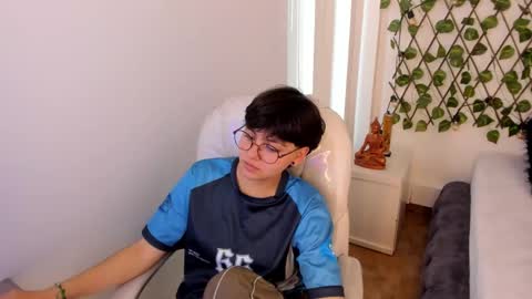 Snapshot of nathalyy_ds chatting on December 2, 2025, 8:04 pm nathalyy_ds online show from December 2, 2025, 8:04 pm