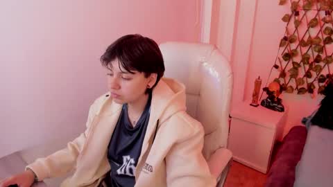 nathalyy_ds online show from January 6, 2026, 7:39 pm