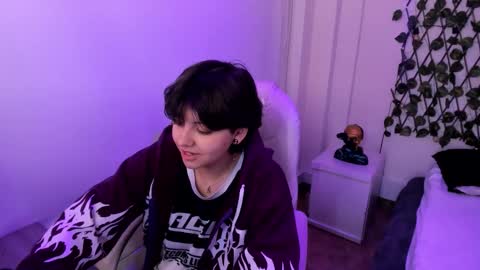 nathalyy_ds online show from February 15, 2026, 11:41 am