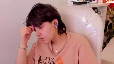 Snapshot of nathalyy_ds chatting on June 11, 2026, 5:44 pm nathalyy_ds online show from June 11, 2026, 5:44 pm