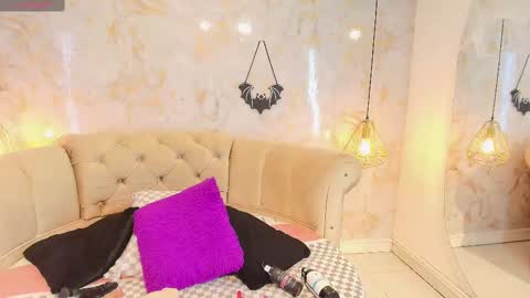 Snapshot of nathamiller chatting on October 4, 2025, 7:12 pm Natha online show from October 4, 2025, 7:12 pm