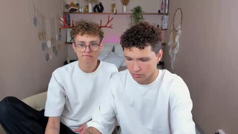 Snapshot of nathan_curl chatting on October 23, 2025, 10:36 am Nathan online show from October 23, 2025, 10:36 am