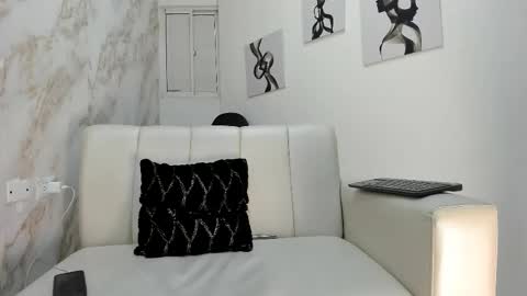 Snapshot of nathan_shimmer chatting on November 22, 2025, 9:14 pm nathan_shimmer online show from November 22, 2025, 9:14 pm