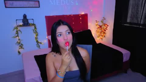 Snapshot of nathi_medusa chatting on October 20, 2025, 2:50 pm nathi_medusa online show from October 20, 2025, 2:50 pm