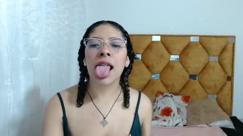 nathy_voyeur online show from March 16, 2026, 3:12 am