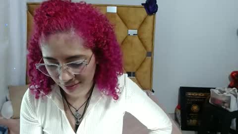 Snapshot of nathy_voyeur chatting on April 6, 2026, 4:46 am nathy_voyeur online show from April 6, 2026, 4:46 am