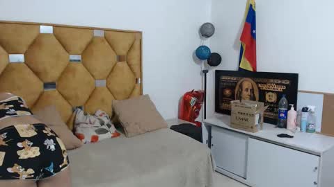Snapshot of nathy_voyeur chatting on April 26, 2026, 3:37 am nathy_voyeur online show from April 26, 2026, 3:37 am