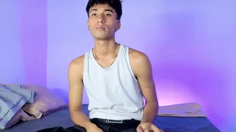Snapshot of natias_dirtyboy_ chatting on August 6, 2026, 7:27 pm Matias online show from August 6, 2026, 7:27 pm