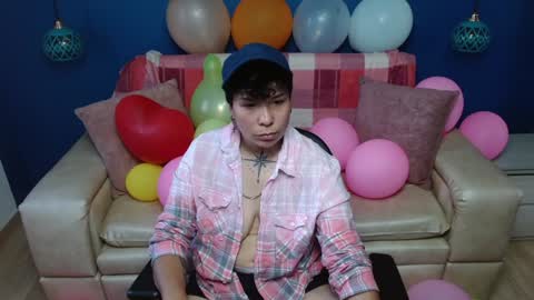 Snapshot of nato_evans chatting on January 31, 2025, 8:33 pm nato_evans online show from January 31, 2025, 8:33 pm