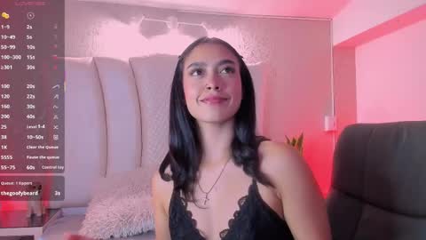 Natalia online show from June 5, 2026, 2:29 am