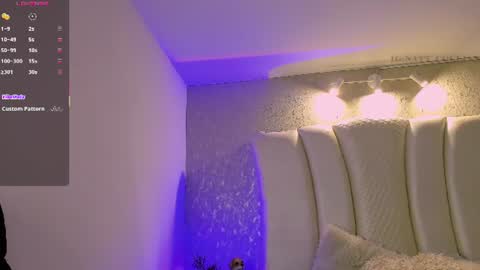Snapshot of natt_collins chatting on August 5, 2026, 3:42 am Natalia online show from August 5, 2026, 3:42 am