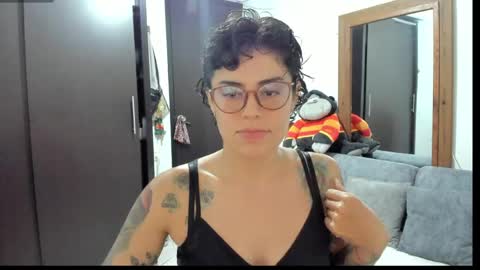 natt_op online show from April 24, 2026, 12:35 am