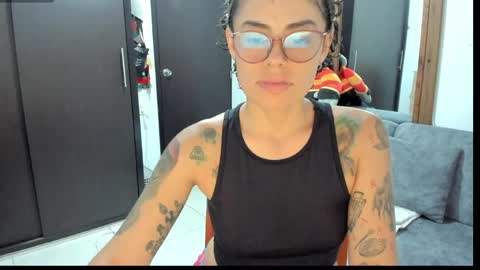 natt_op online show from May 1, 2026, 11:20 pm