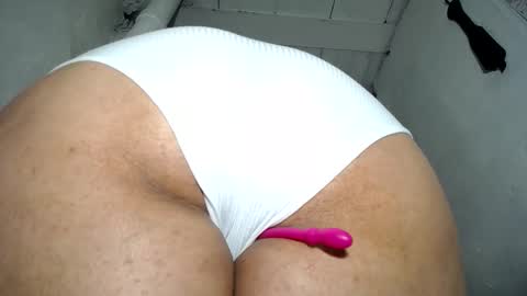 natalia online show from April 30, 2026, 3:13 am