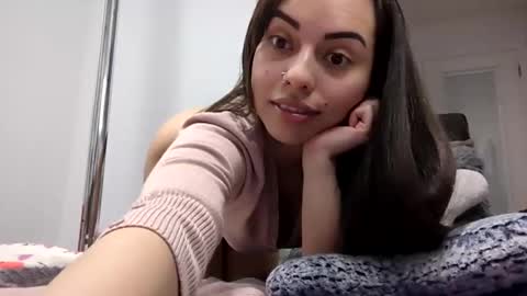 Natalia online show from March 18, 2026, 8:39 am