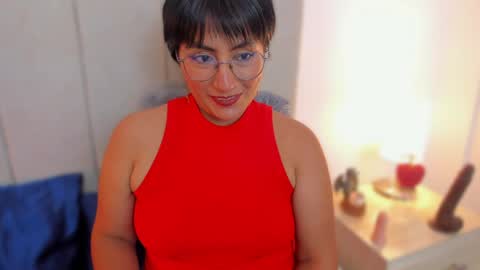 Snapshot of natty_bush chatting on April 16, 2026, 8:09 pm Nathalie online show from April 16, 2026, 8:09 pm