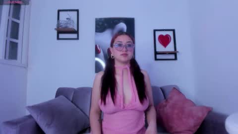 natty_redvelvet online show from October 17, 2025, 8:00 pm