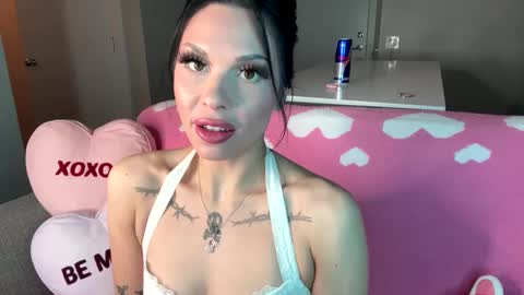 Snapshot of nattywithoutdaddy chatting on February 7, 2025, 12:50 pm NATTY FIERROS online show from February 7, 2025, 12:50 pm