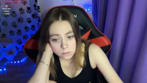 natural_babe666 online show from February 12, 2025, 9:20 am