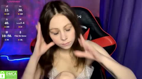 natural_babe666 online show from June 20, 2026, 2:20 pm