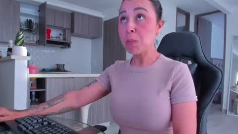 Sophia online show from July 24, 2026, 11:30 am