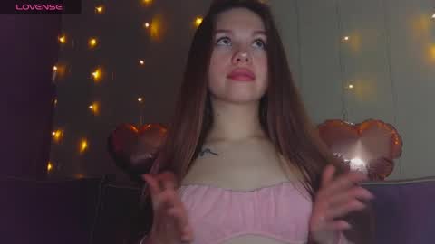 Snapshot of nature_starlight chatting on April 4, 2026, 5:49 am Eva online show from April 4, 2026, 5:49 am